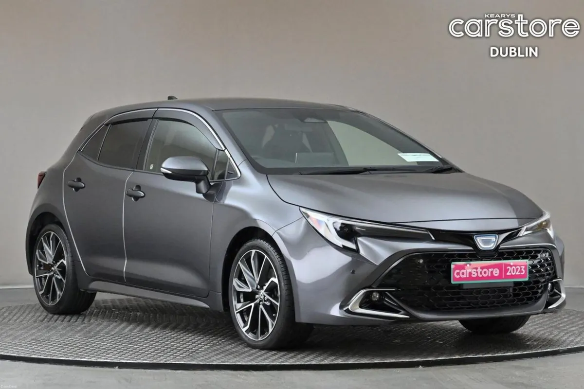 Toyota Corolla 1.8 HYBRID SPORT **DIG DASH**REVERS - Image 1