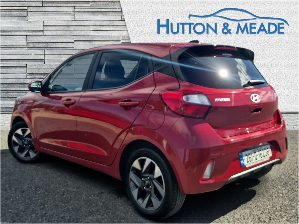 Hyundai i10 Delux Plus 1.0 Petrol 5dr - Image 2