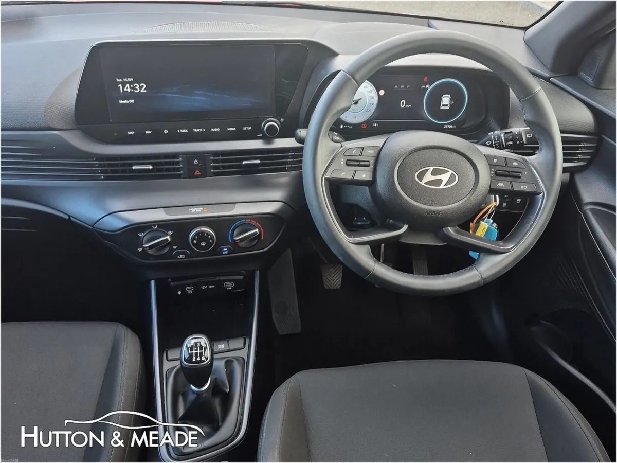 Hyundai i20 Delux Plus 1.0 Petrol 5dr - Image 3