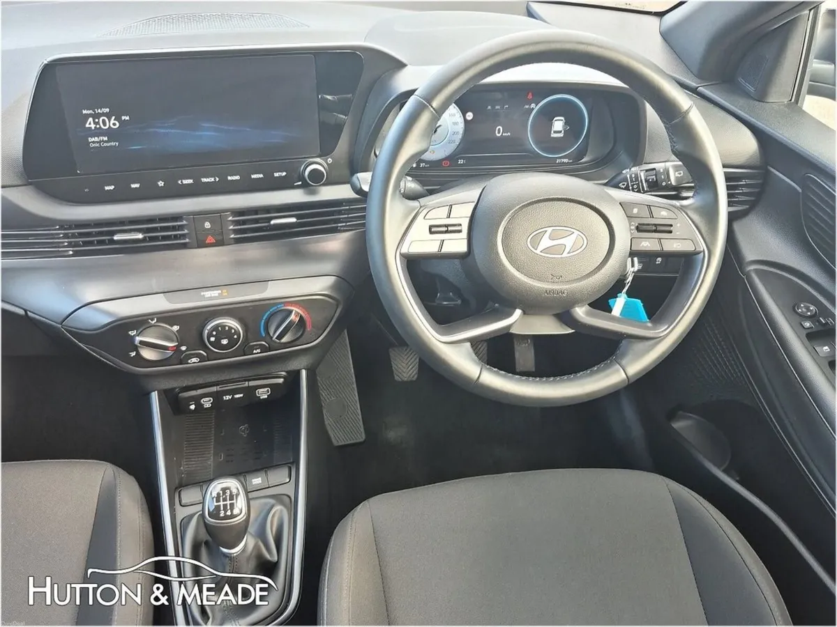 Hyundai i20 Delux Plus 1.0 Petrol 5dr - Image 3