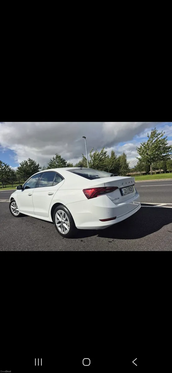 2023 Skoda Octavia 2.0 TDI Manual – 155,000 km - Image 3