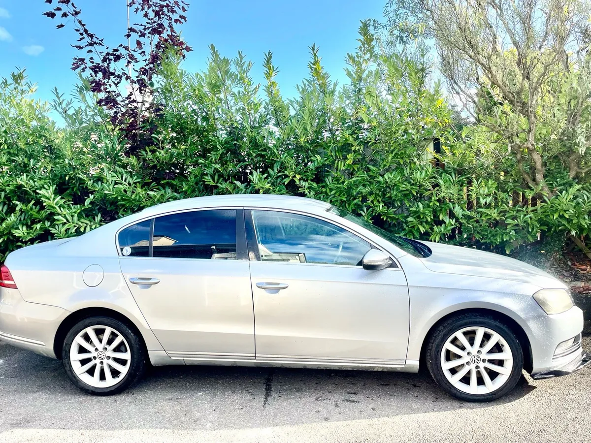 Vw Passat 1.6 Tdi Hi Line “ Driving 110% €2750 - Image 5