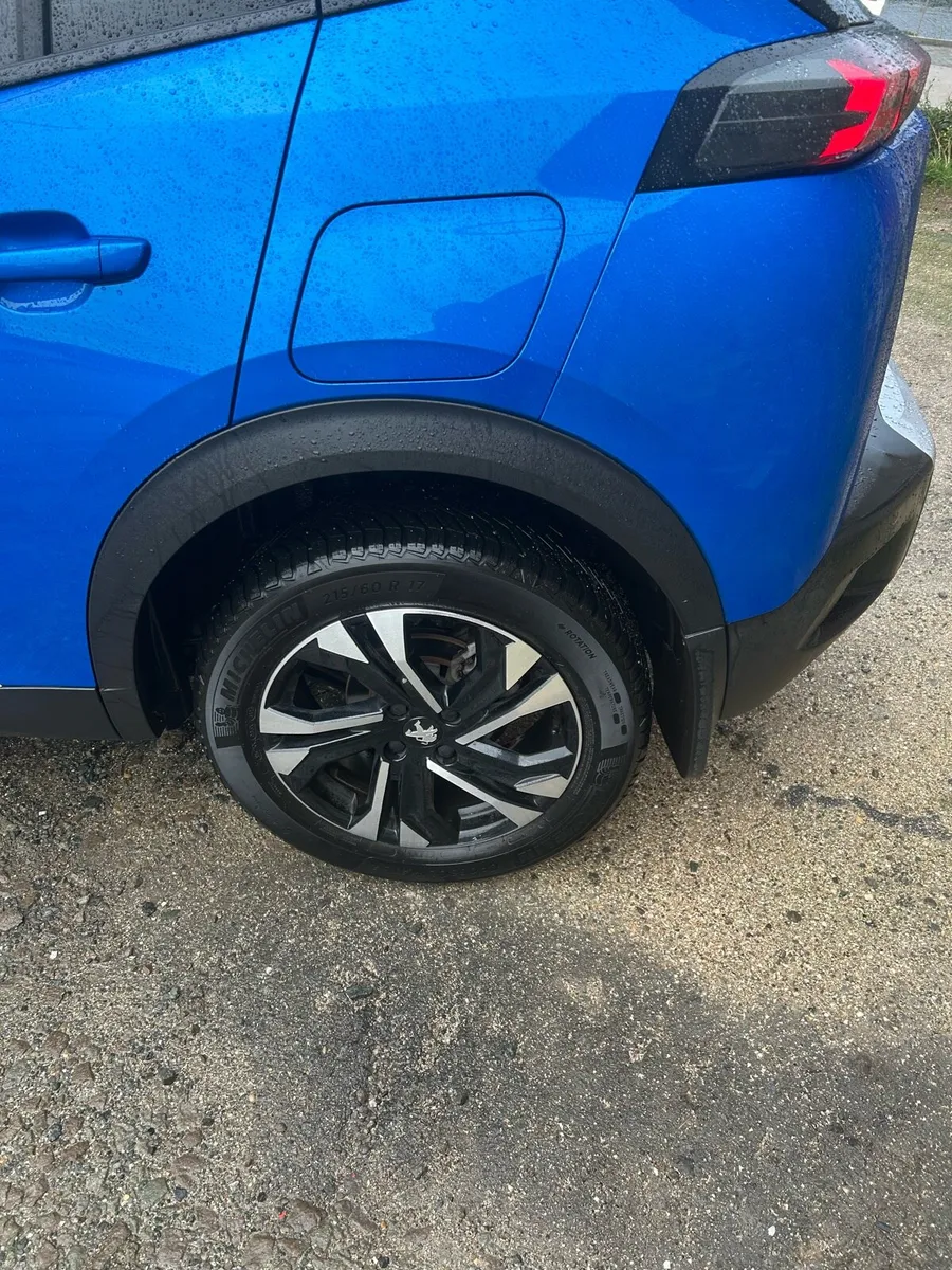 Peugeot 2008 - Image 5