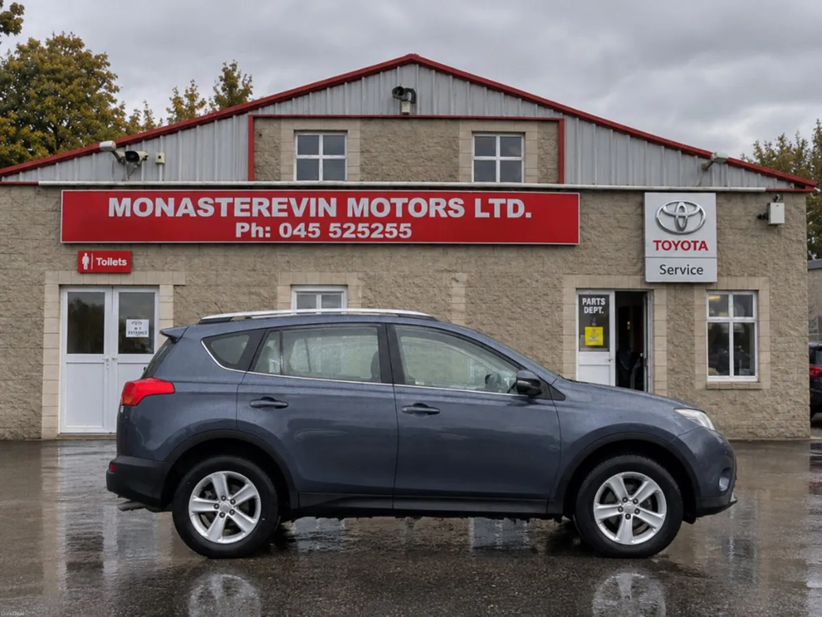 Toyota RAV4 *ORIGINAL IRISH CAR*   RAV4 2.0 D-4D L - Image 3
