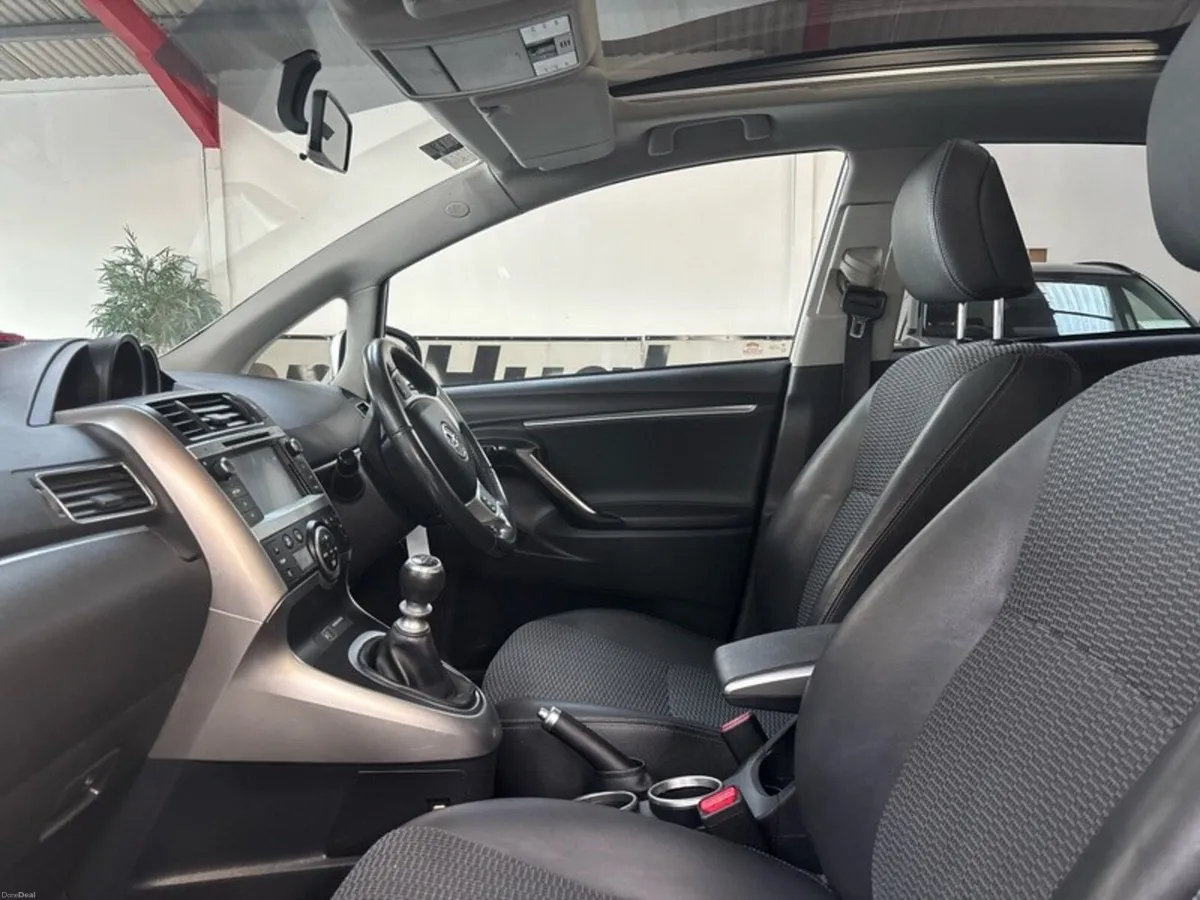 Toyota Verso VERSO 1.6D-4D SOL SKYVIEW ** 7 seater - Image 6