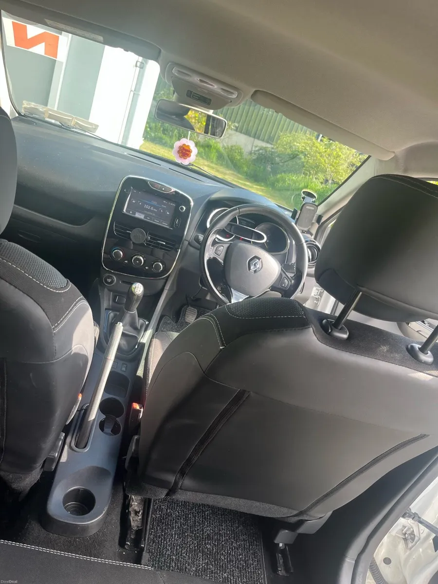2014 Renault Clio - Image 6