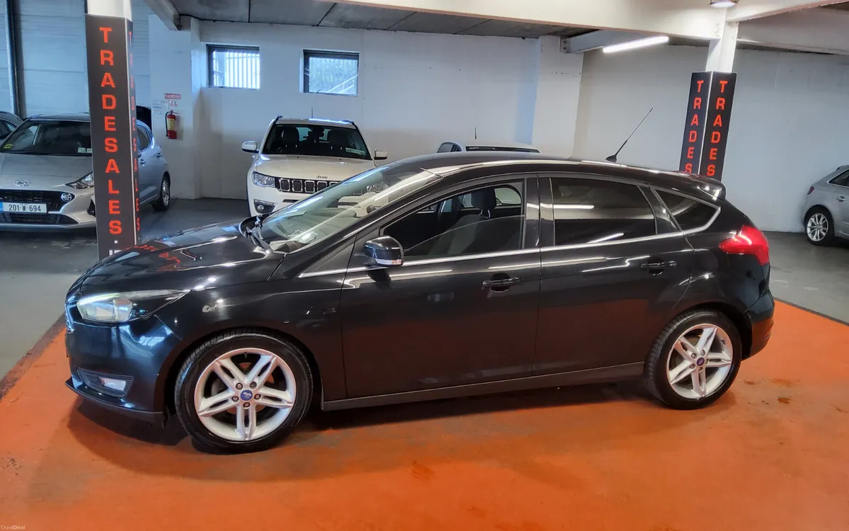 Ford Focus 2017 - Image 5
