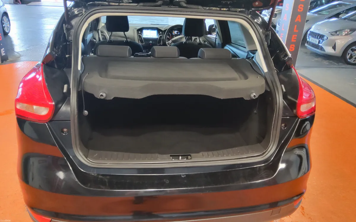 Ford Focus 2017 - Image 3