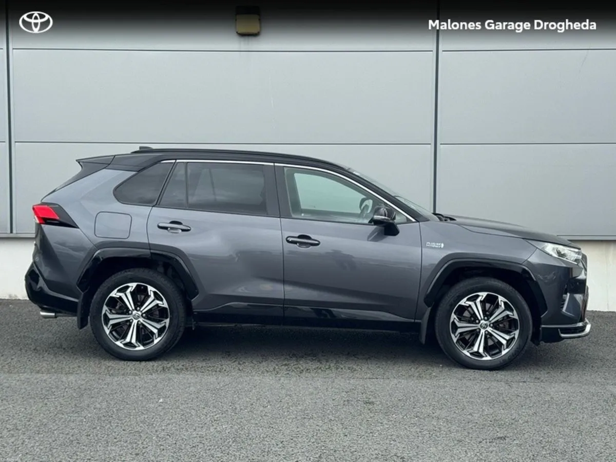Toyota RAV4 RAV4 PLUG-IN HYBRID SPORT 4DR - Image 3