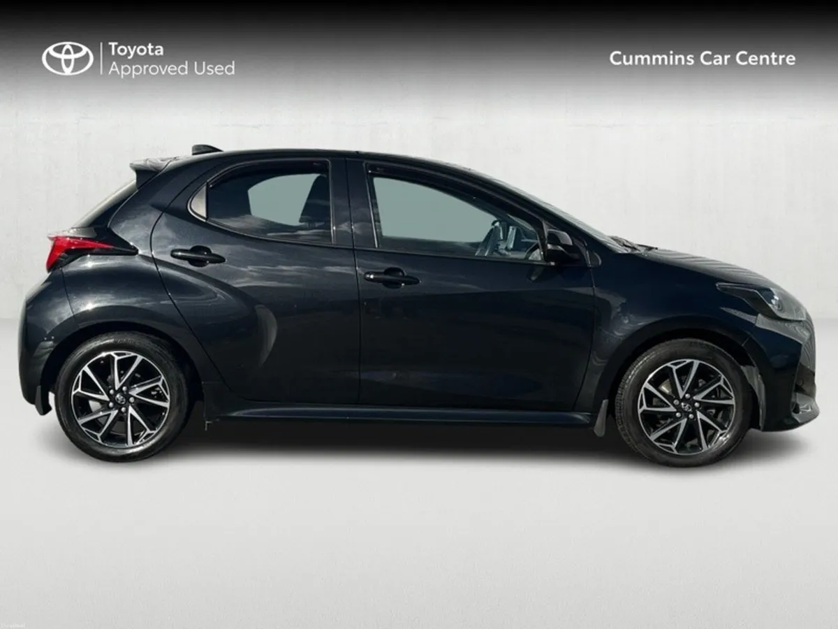 Toyota Yaris YARIS 1.5 LUNA SPORT - Image 3