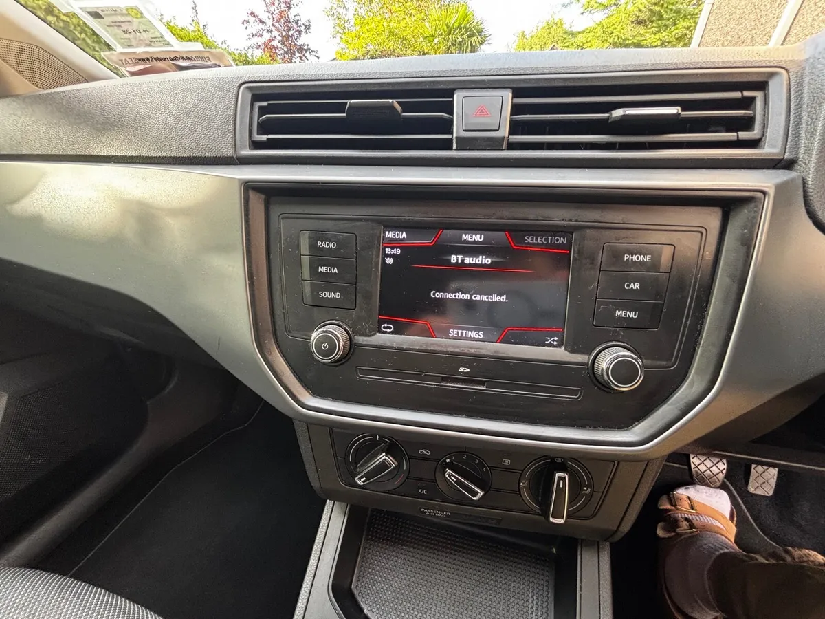 SEAT Ibiza 2018 - Image 2