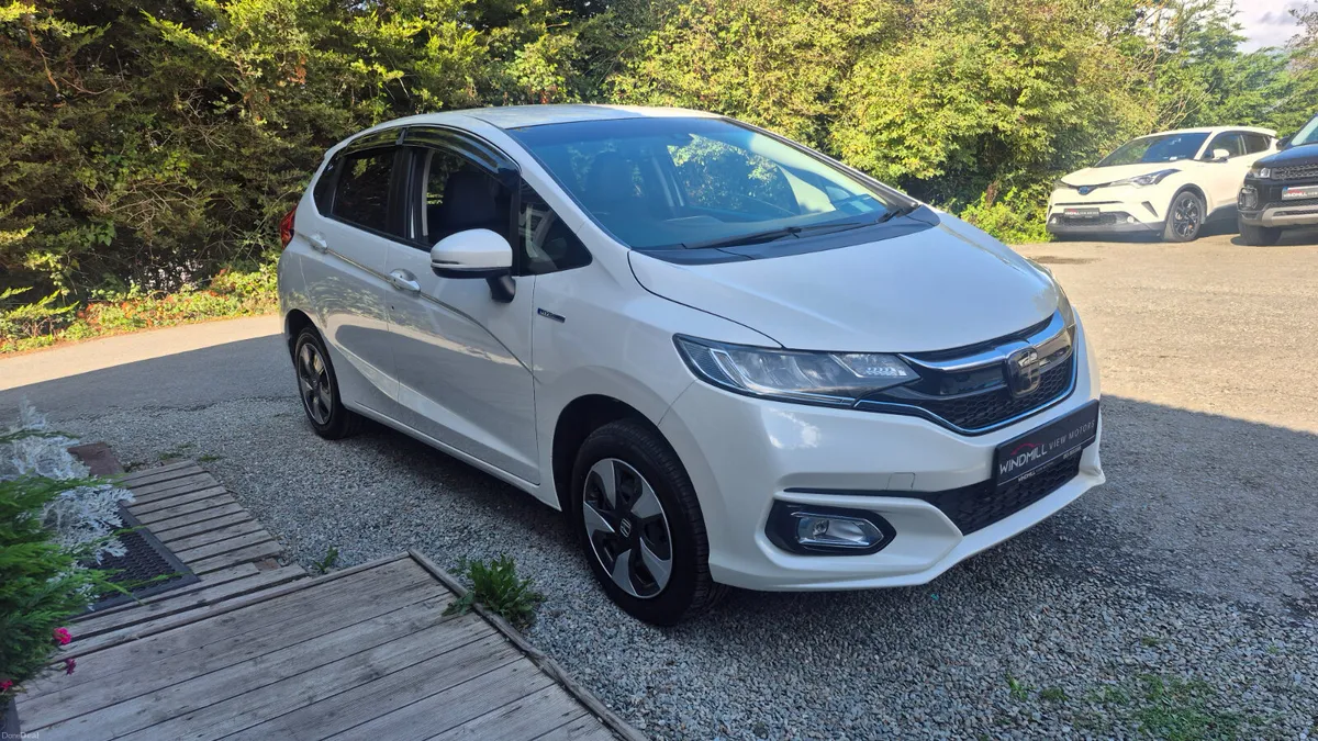 Honda Fit 1.5 Comfort eHEV - Image 2