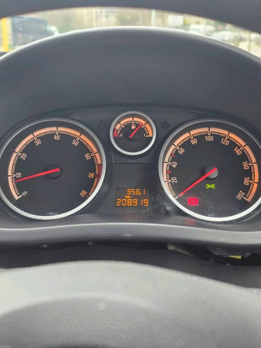 Opel Corsa D - Image 6
