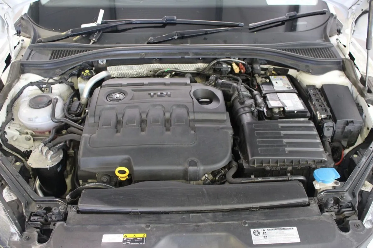 Skoda Superb SUPERB 2.0TDI SE - TENDER 21 - Image 3