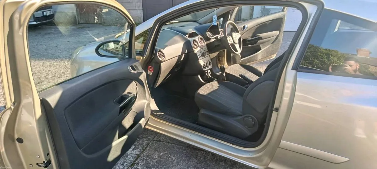 Opel Corsa - Image 6