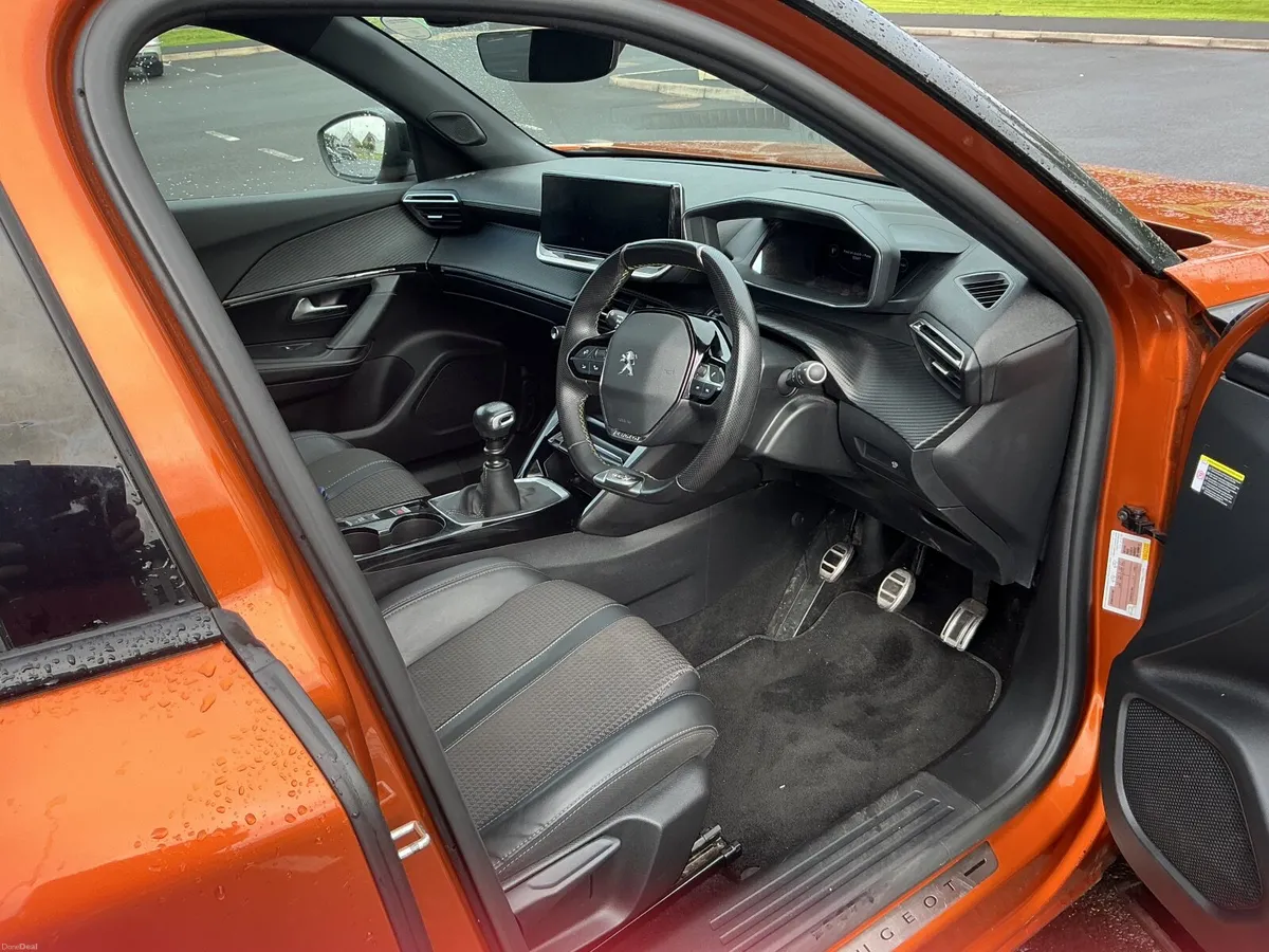 Peugeot 2008 2022 - Image 6