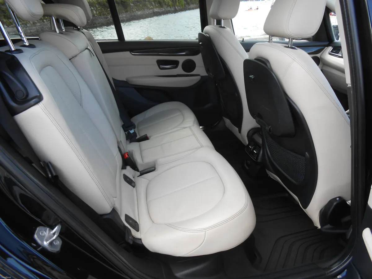 BMW 2-Series 1.5 Petrol 7 Seater Luxury 2016 - Image 3