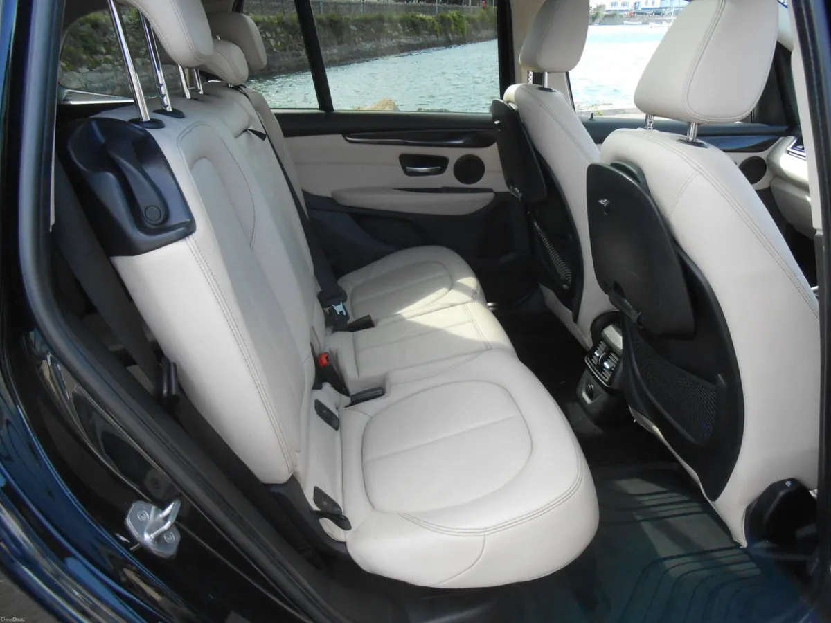 BMW 2-Series 1.5 Petrol 7 Seater Luxury 2016 - Image 5