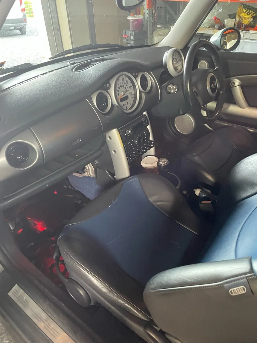 Mini Cooper S - Image 5