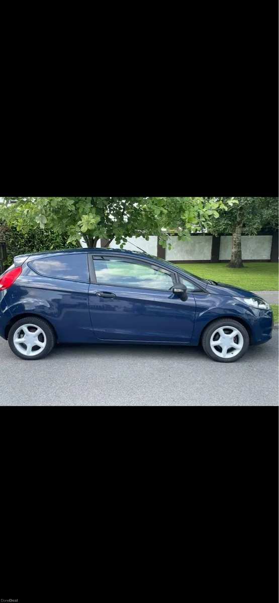 Ford fiesta - Image 3