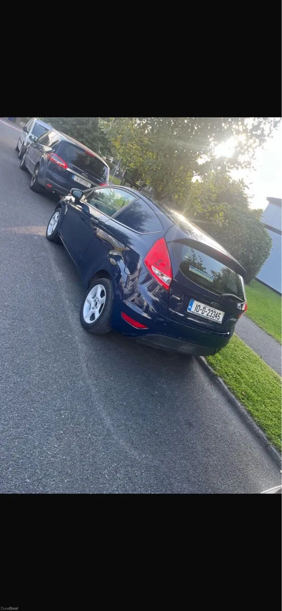Ford fiesta - Image 5