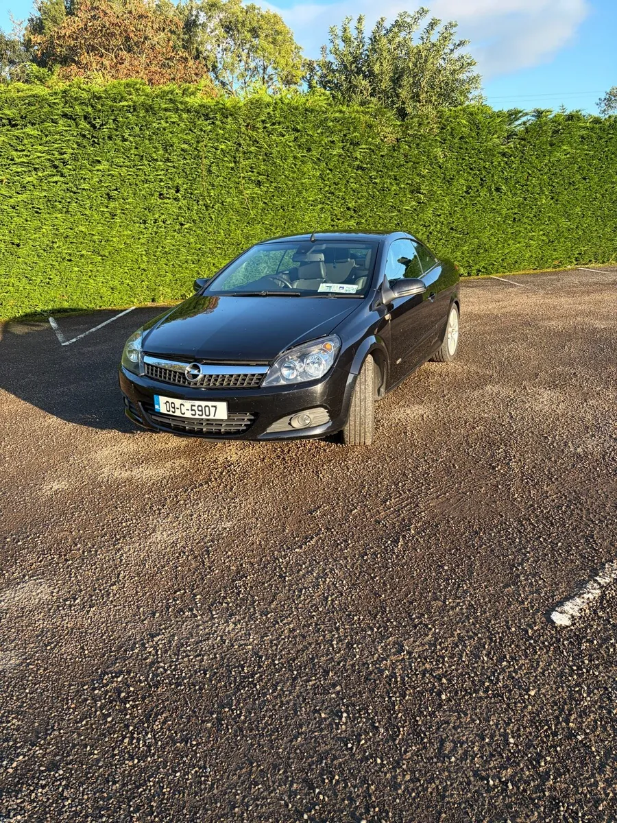 Opel Astra H TT convertible - Image 5