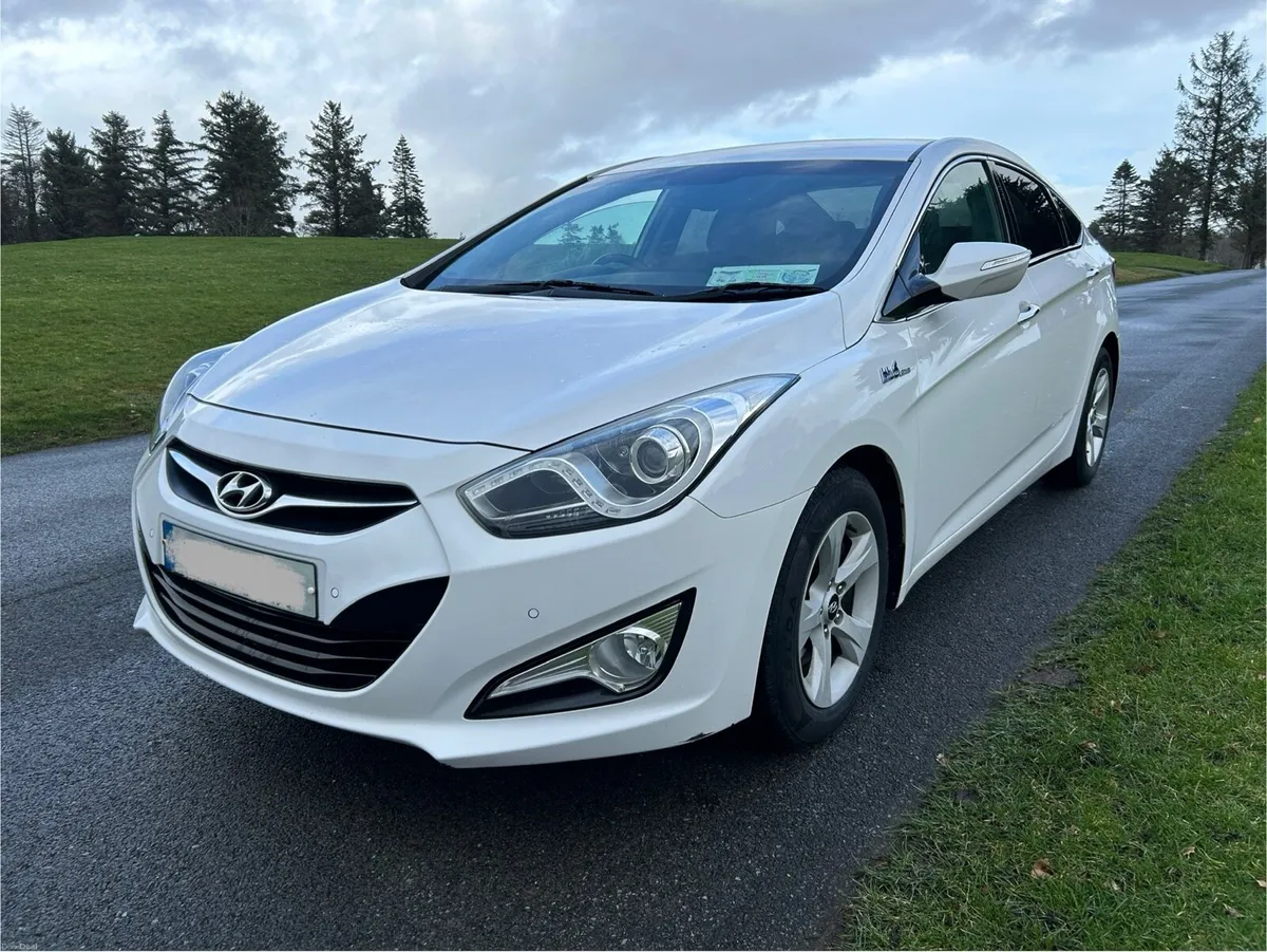 2014 Hyundai I40.. Long NCT & Just Serviced - Image 1