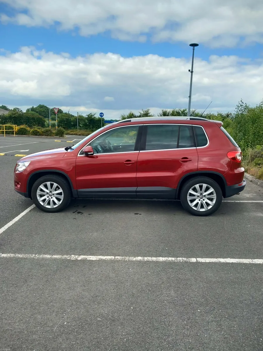 VW Tiguan 2008 - Image 1