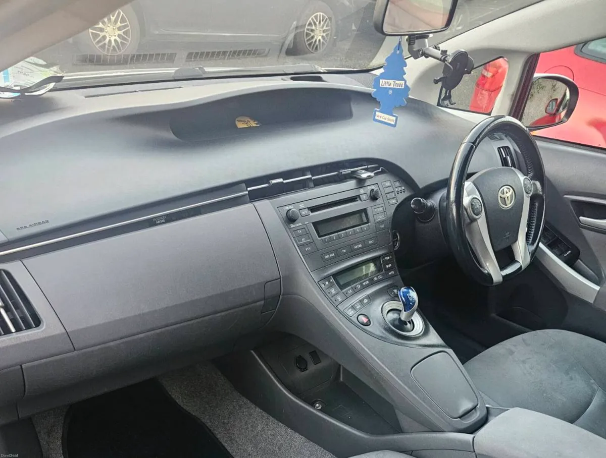 Toyota prius 2010 Automatic NCT 04/2027 - Image 6
