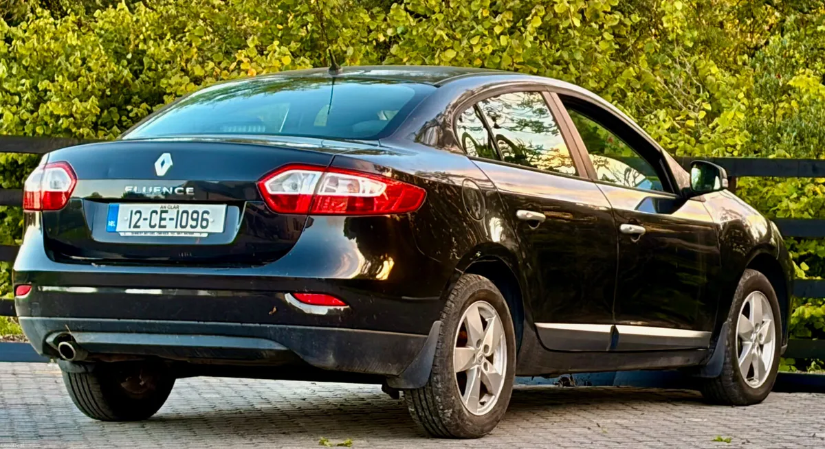 Renault Fluence 2012 - Image 3