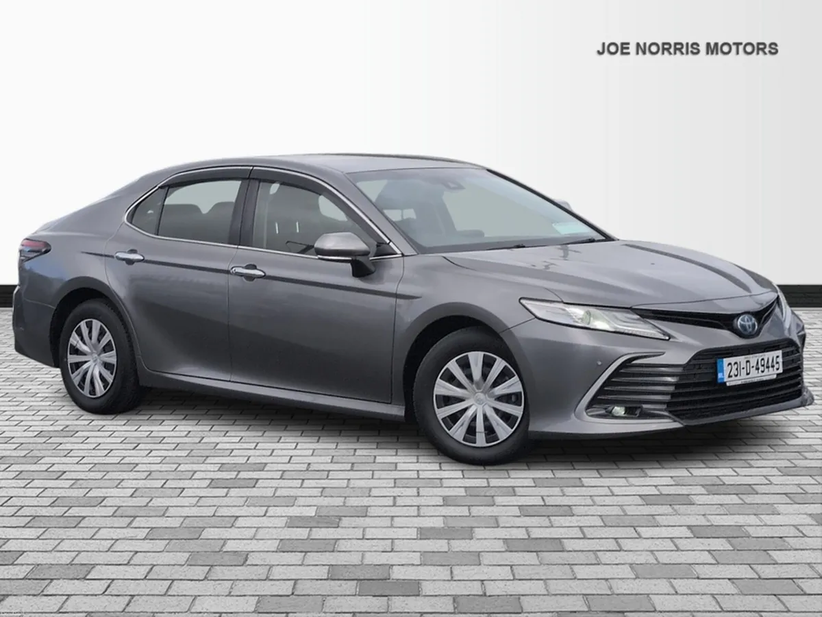 Toyota Camry 2.4 HYBRID X AUTOMATIC - Image 1