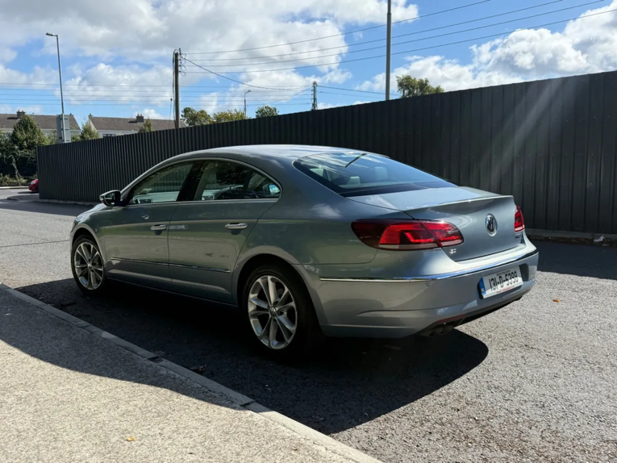 Volkswagen Passat SPORT 2.0 TDI MANUAL 6SPEED FWD - Image 5
