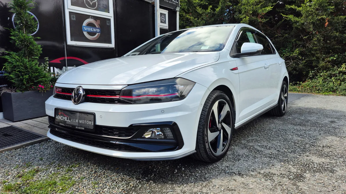 Volkswagen Polo 2.0 TSI Automatic DSG 200BHP - Image 3