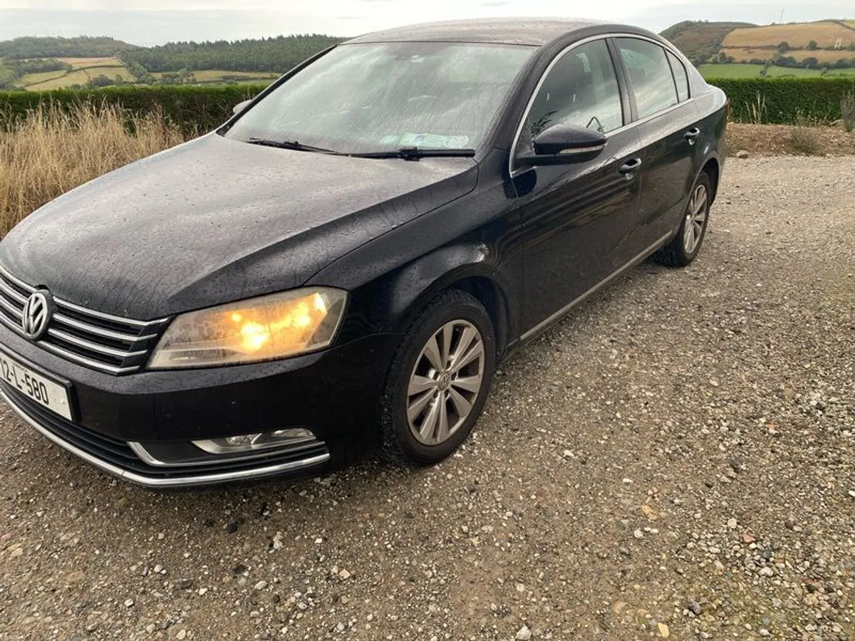 2012 Volkswagen Passat - Image 3