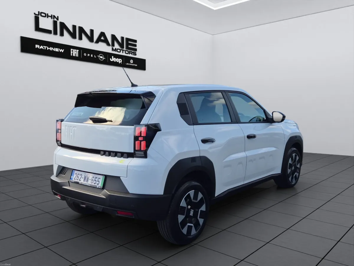 Fiat Panda ICON 44KWH 83KW 5DR AUTO - Image 5