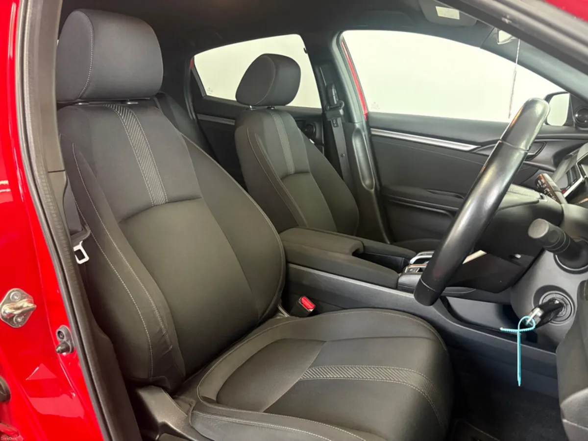 Honda Civic 1.0 VTEC 126 SR S/S 5DR 126PS - Image 5