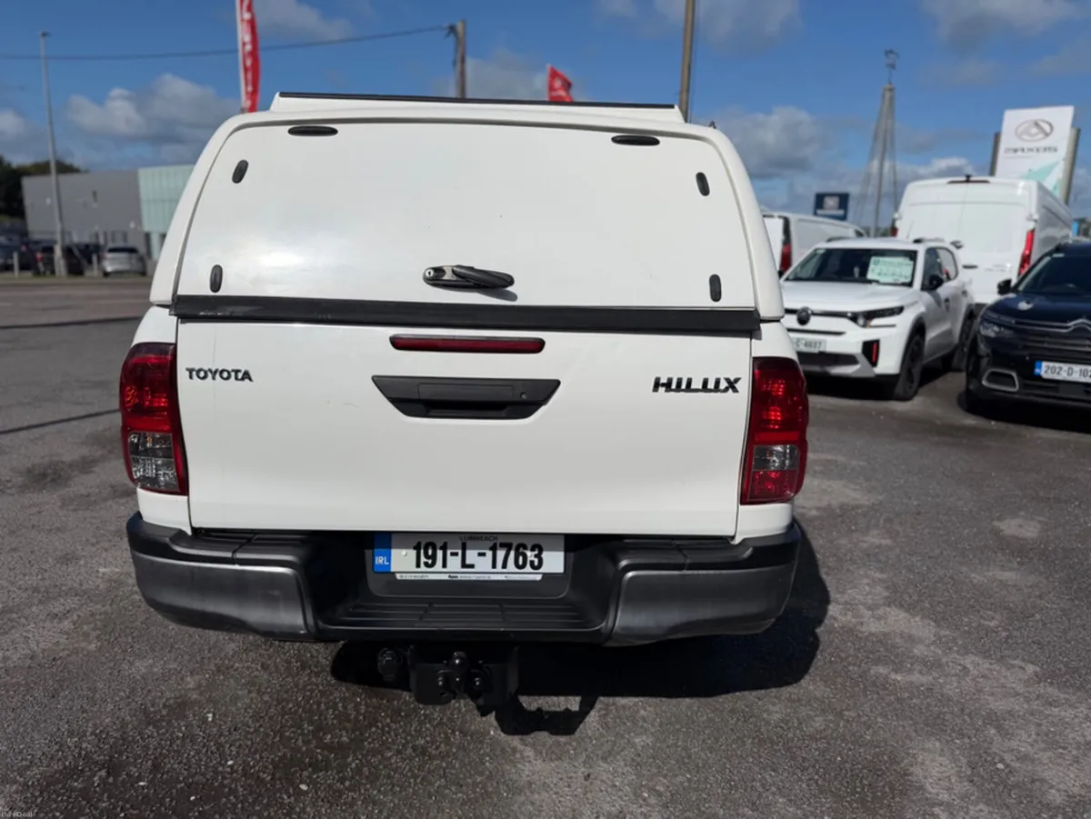 Toyota Hilux Toyota Hilux Double Cab - Image 4