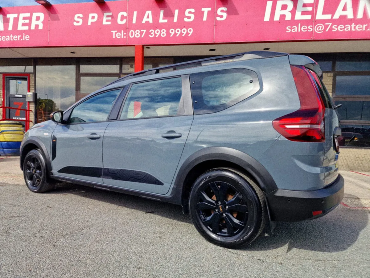 Dacia Jogger 7 seater EXTREME TCE110 GSR2 5DR 7sea - Image 5