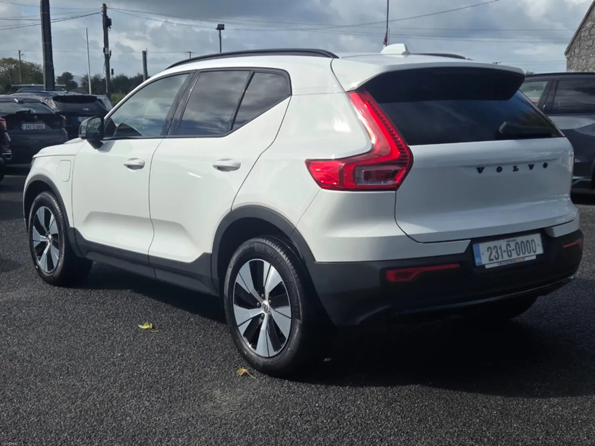 Volvo XC40 + T4 RECHARGE AUTO PLUS - Image 6