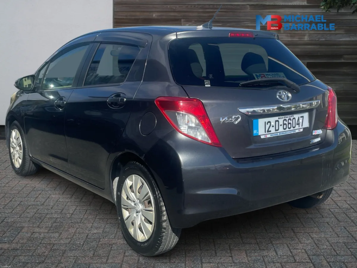 Toyota Yaris DBA-NSP130 CVT 5DR AUTO - Image 3