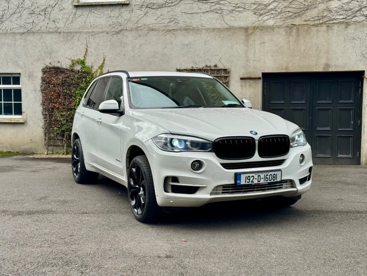 BMW X5 XDRIVE 30D SE KS42 4DR AUTO - Image 2