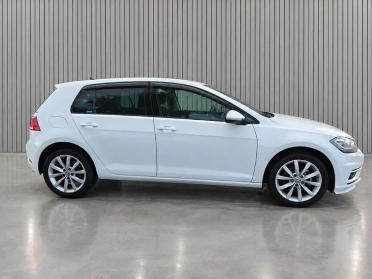 Volkswagen Golf HIGH SPEC GOLF - Image 2