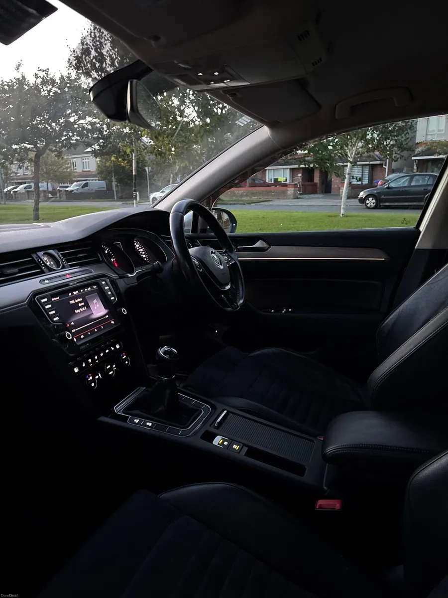 2015 VW Passat GT 2.0 TDI Bluemotion (High spec) - Image 5