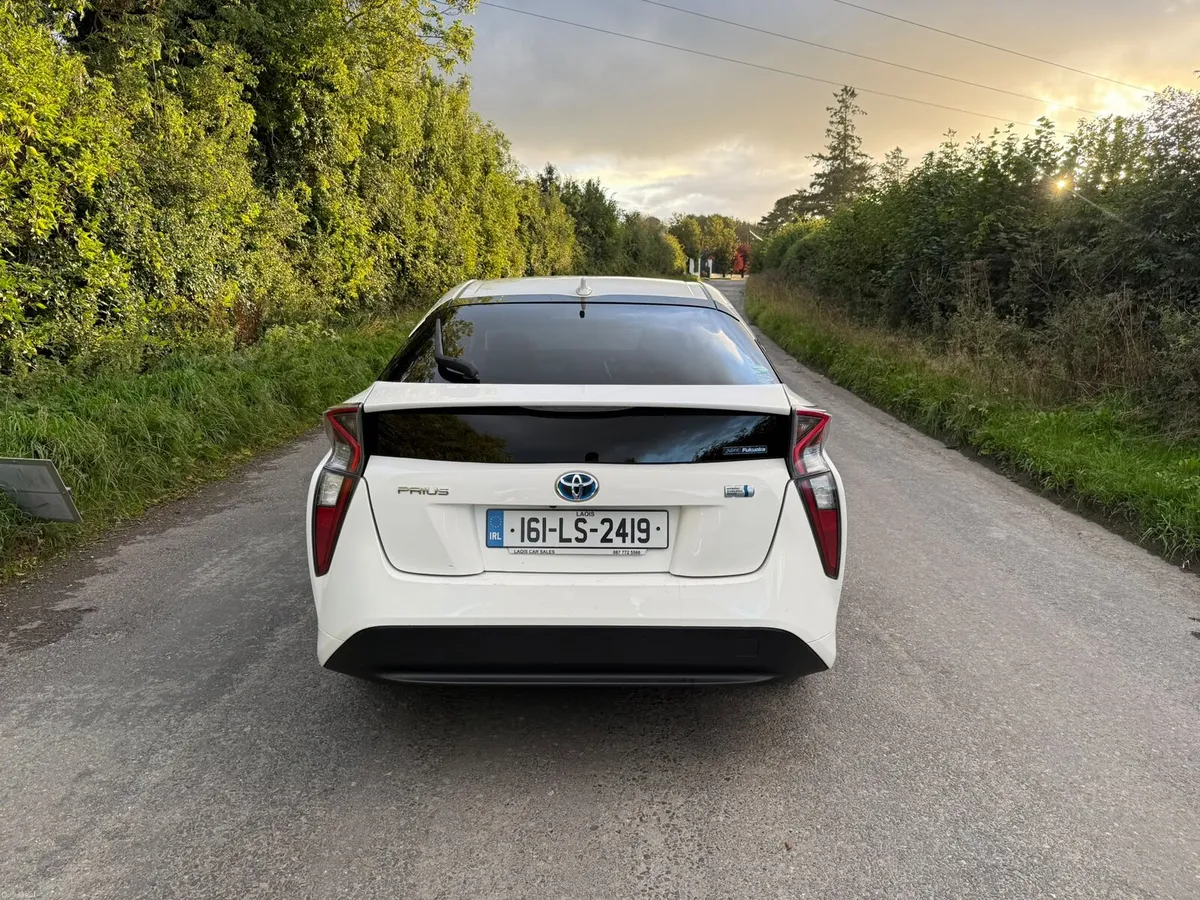 2016 Toyota Prius 1.8 Petrol Hybrid 131000km 03-28 - Image 4