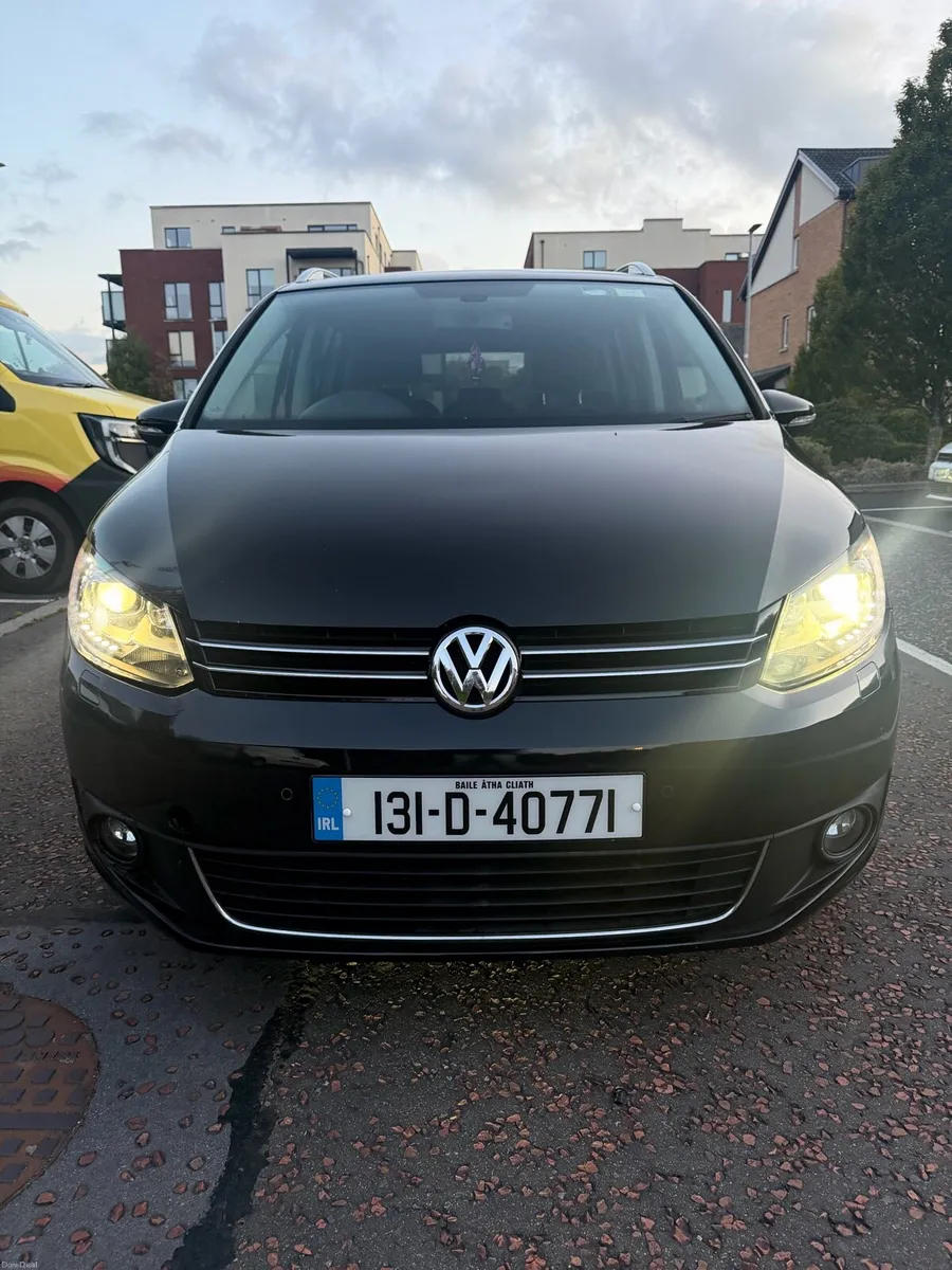 2013 Volkswagen Touran 7 seater  (Automatic) - Image 6
