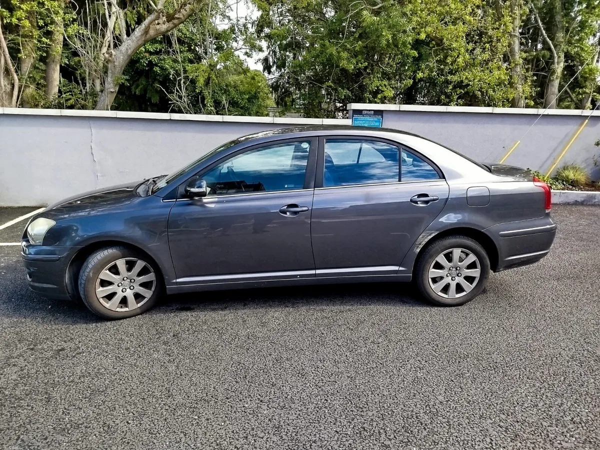 Toyota Avensis 2008 - Image 1