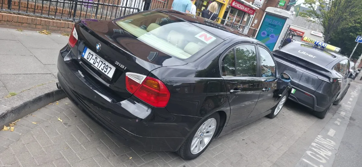 BMW 3-Series 2007 - Image 4