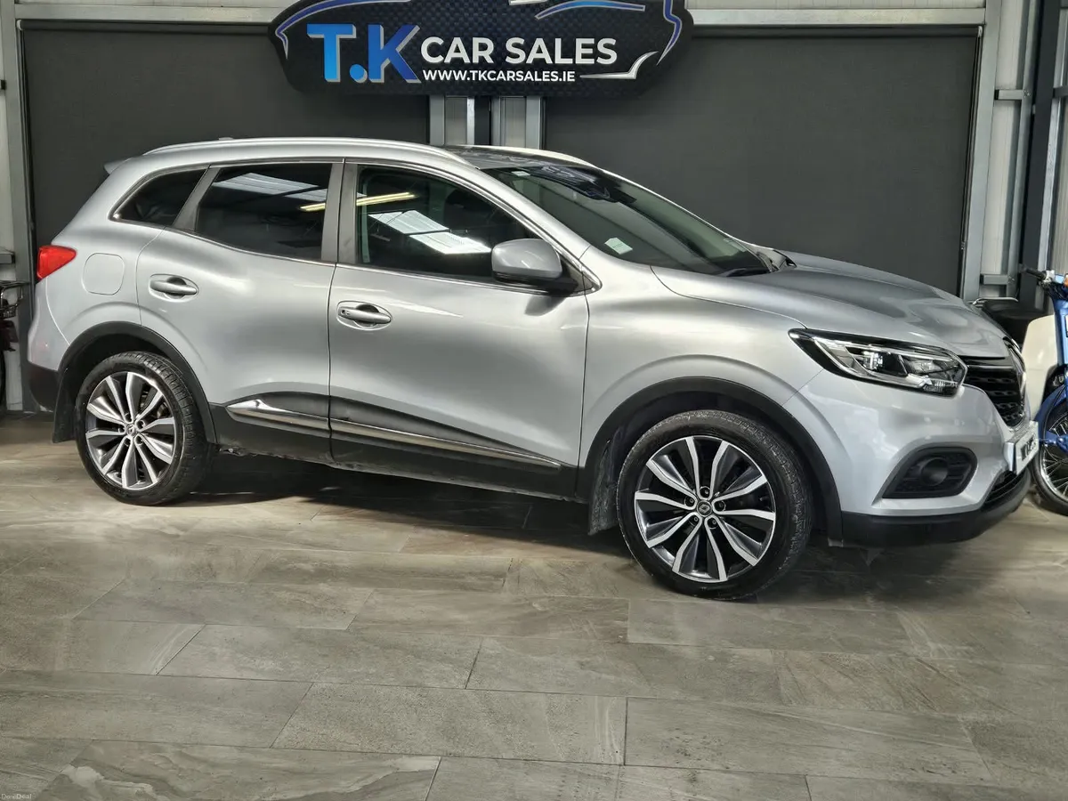 211 RENAULT KADJAR - Image 1