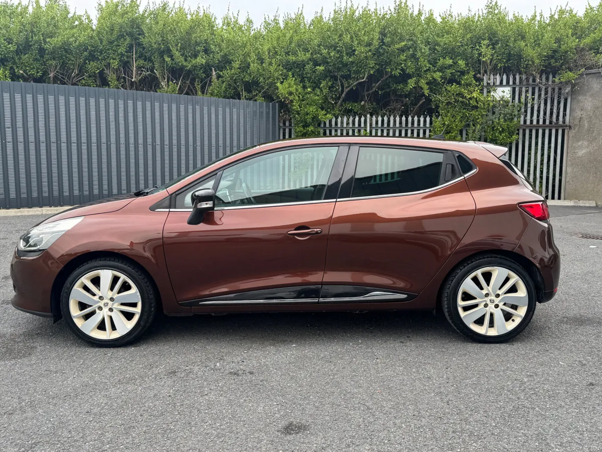 Renault Clio 2015 Automatic 1.2 Petrol - Image 5