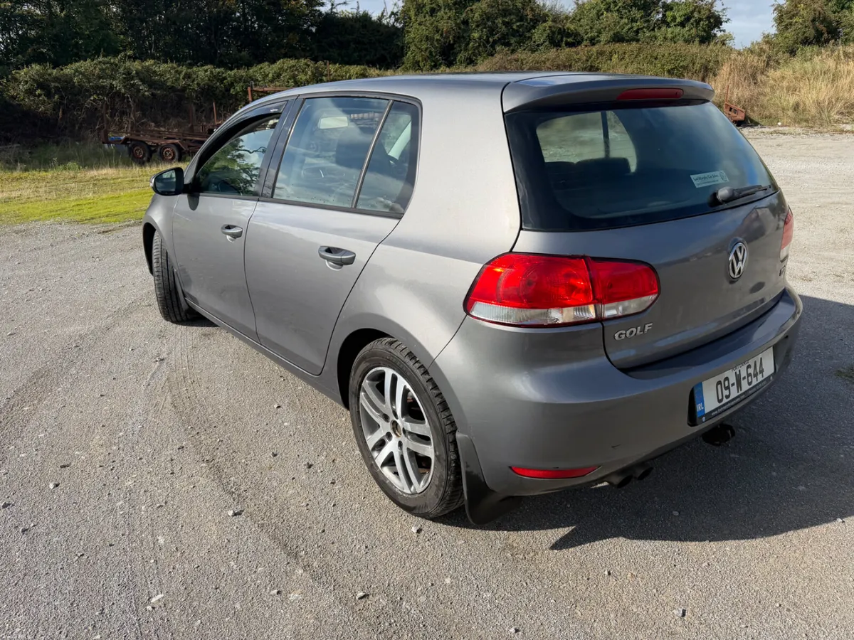 Volkswagen Golf 2009 - Image 4